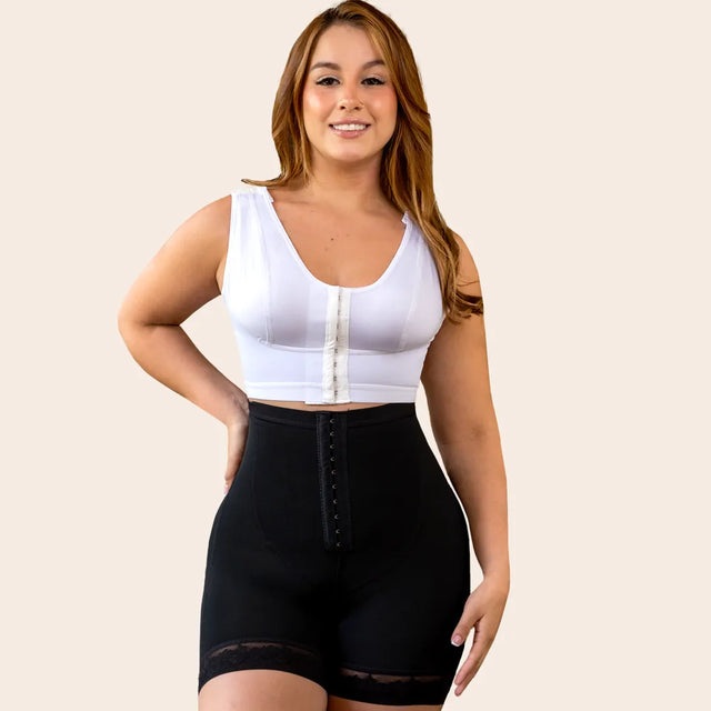 Short Mujer Tiro Alto Con Broches